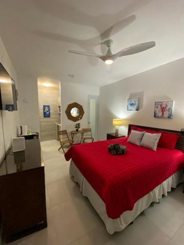 Sea Breezer Vacation Ocean Front En Condominio Playa Mar San Juan Exterior photo
