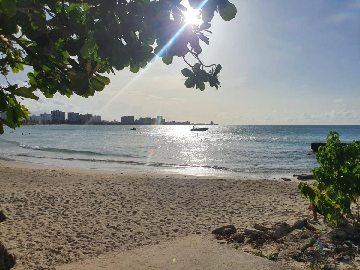 Sea Breezer Vacation Ocean Front En Condominio Playa Mar San Juan Exterior photo